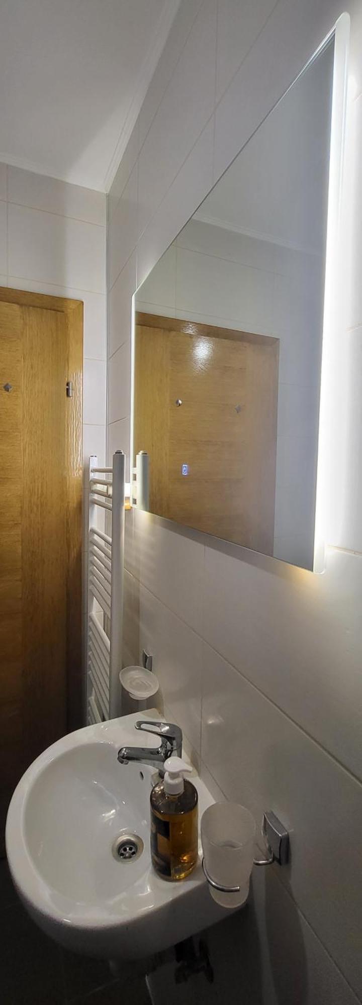 Sleep And Drive Cosy Apartment *